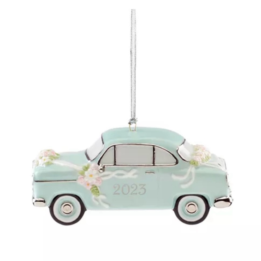 Lenox 2023 Just Married Vintage Car Ornament